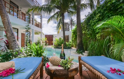 Jambiani 4-Apartment Building with Pool