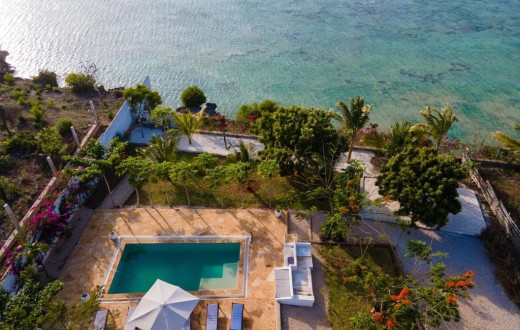 Oceanview villa for sale in Kidoti